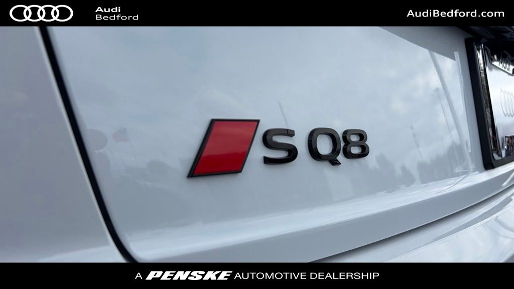 Thumbnail: 2027 Audi SQ8 - 10