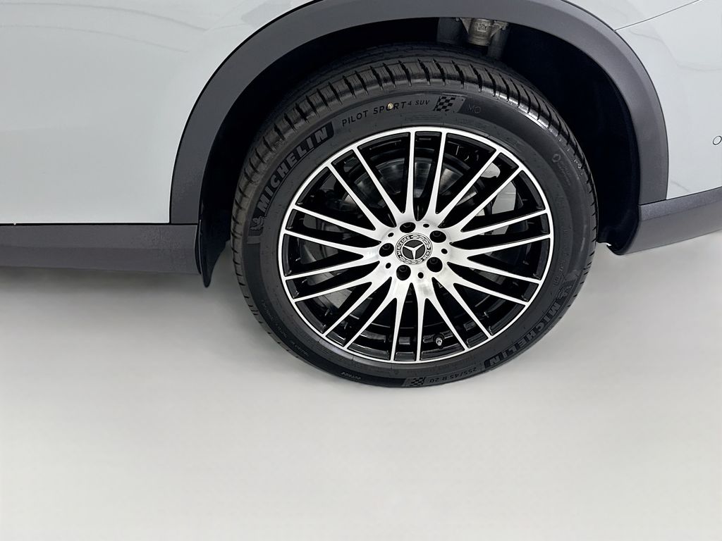 Thumbnail: 2026 Mercedes-Benz GLC - 30