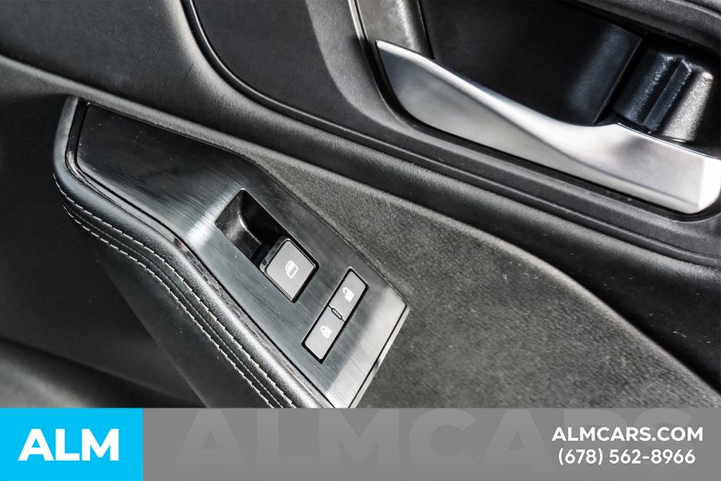 Used 2025 Silver Nissan SV image 43