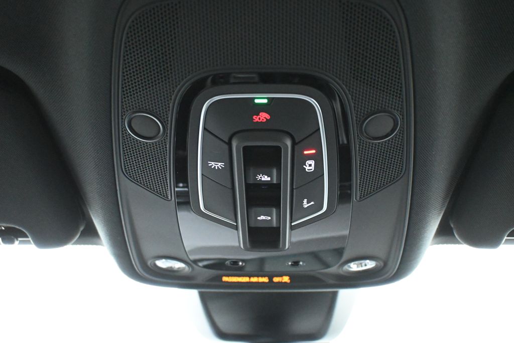 Thumbnail: 2026 Audi Q7 - 16