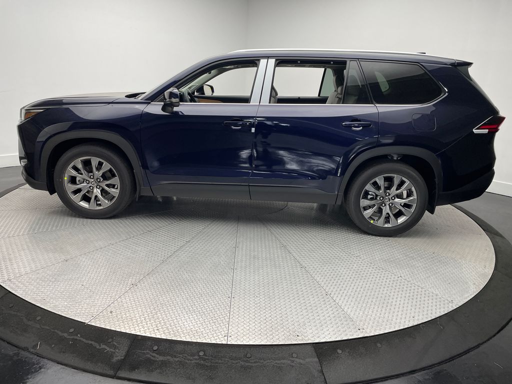 Thumbnail: 2025 Toyota Grand Highlander - 8