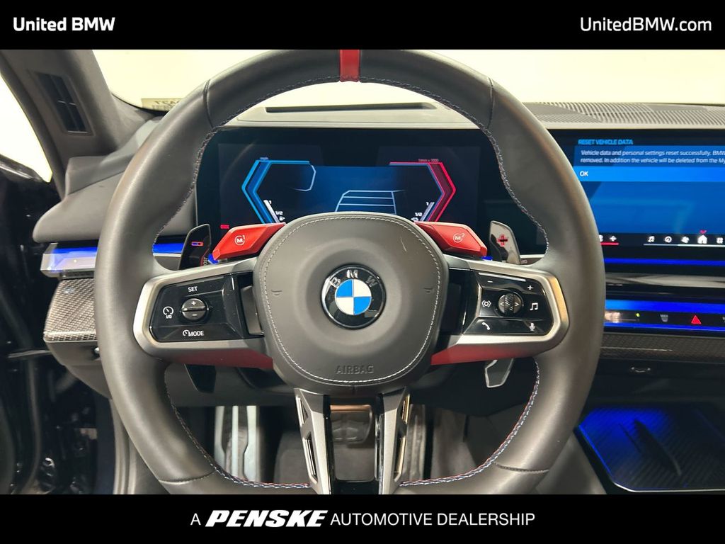 Thumbnail: 2025 BMW M5 - 14