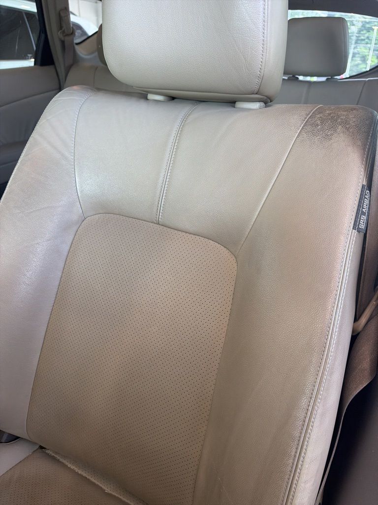 Used 2009 Blue Nissan SL image 5