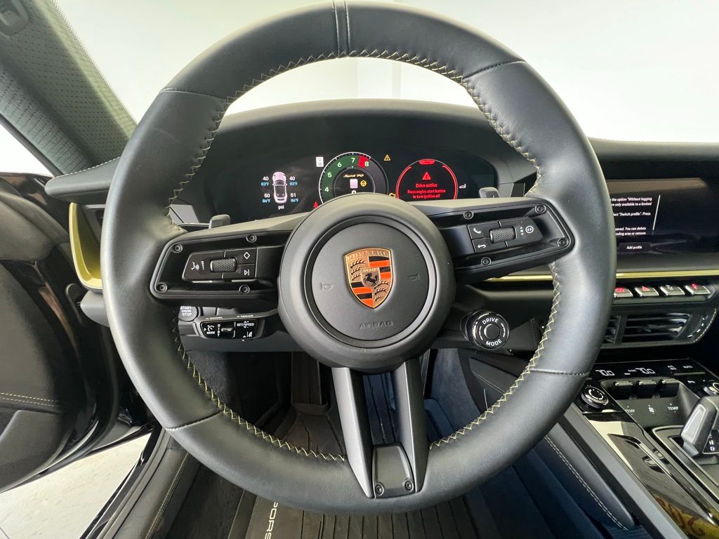 Thumbnail: 2026 Porsche 911 - 7