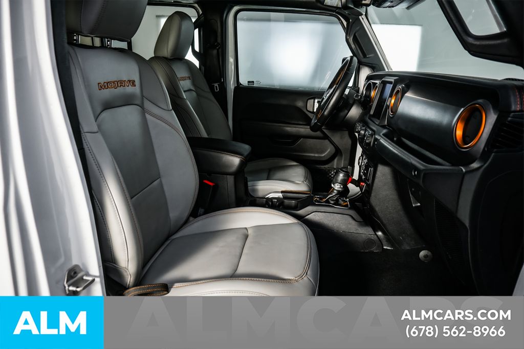 Used 2020 White Jeep Mojave image 19