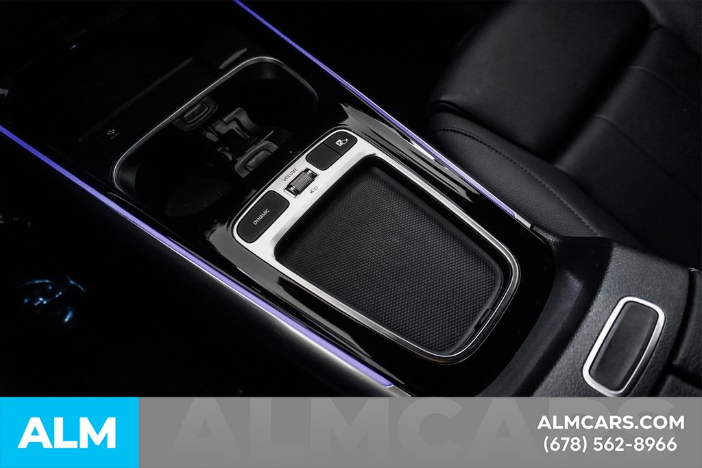 Used 2025 Black Mercedes-Benz GLA 250 image 41