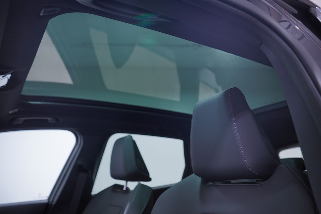 Thumbnail: 2026 BMW X3 - 8