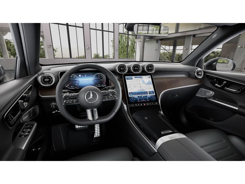 2025 Mercedes-Benz GLC GLC 350 E Hybrid 3