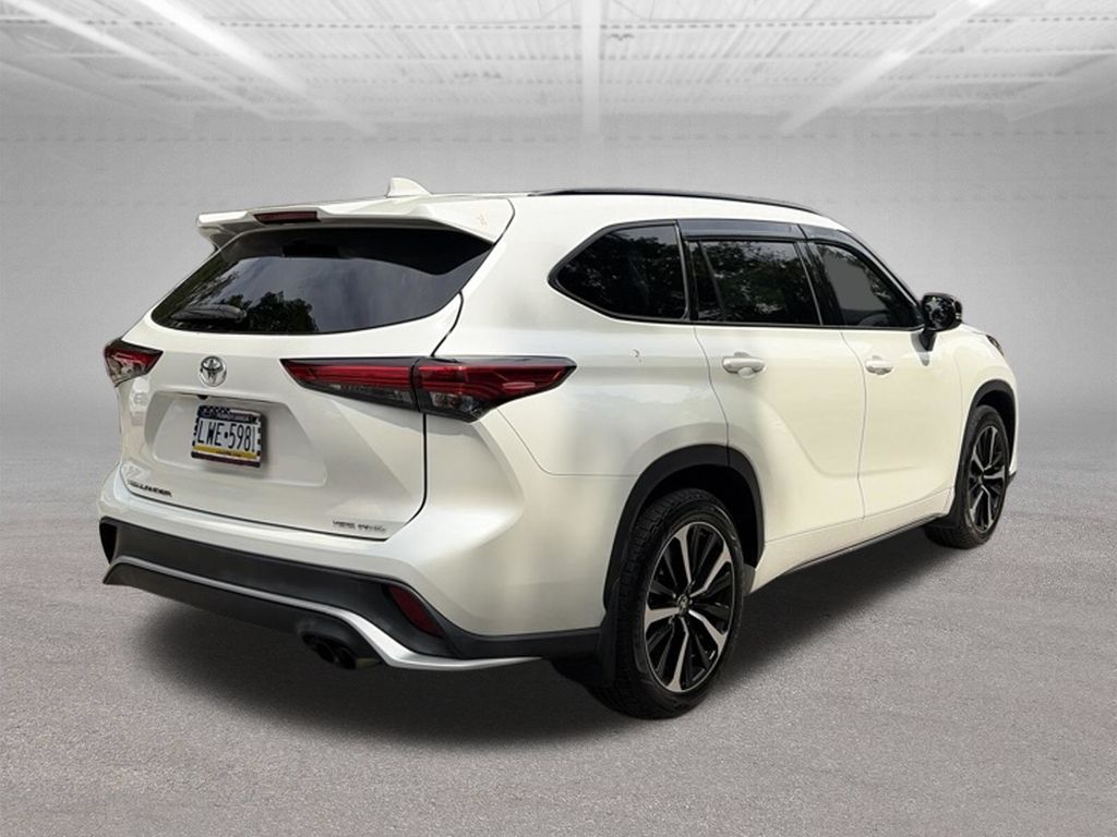 2021 Toyota Highlander XSE White at Phil Fitts Ford