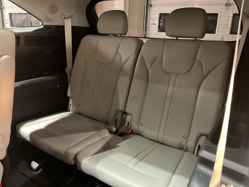New 2026 White Kia X-Line SX image 14