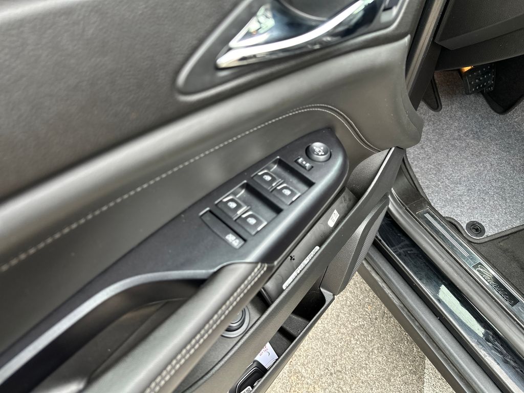 Used Car 2015 Cadillac Srx  Luxury For Sale Under $20,000 In Austin, Texas