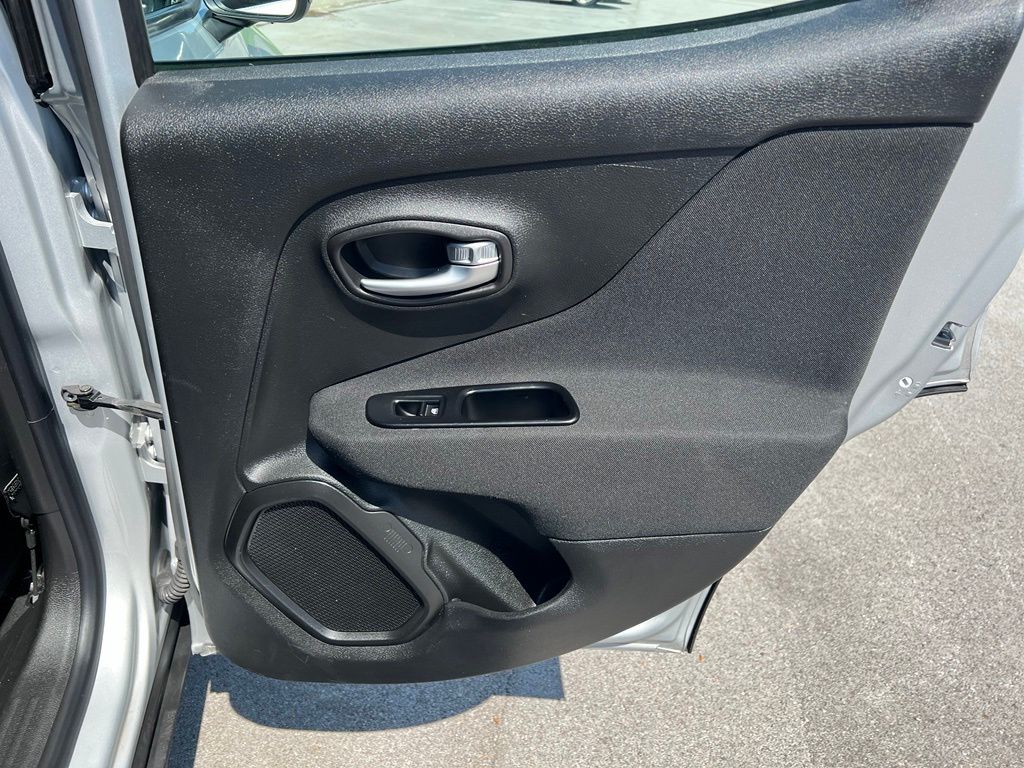 Used 2021 Jeep Renegade SUV