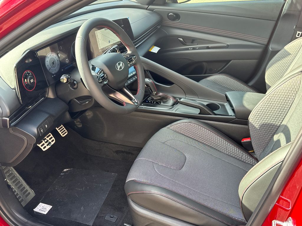 2025 Hyundai Elantra N Line - 8