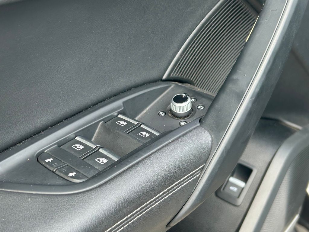 Used 2021 Audi Q5 SUV