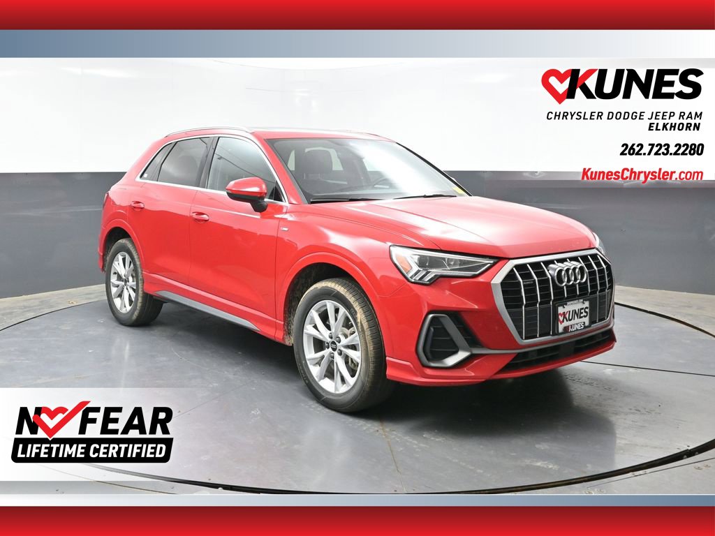 2025 Audi Q3 Premium
