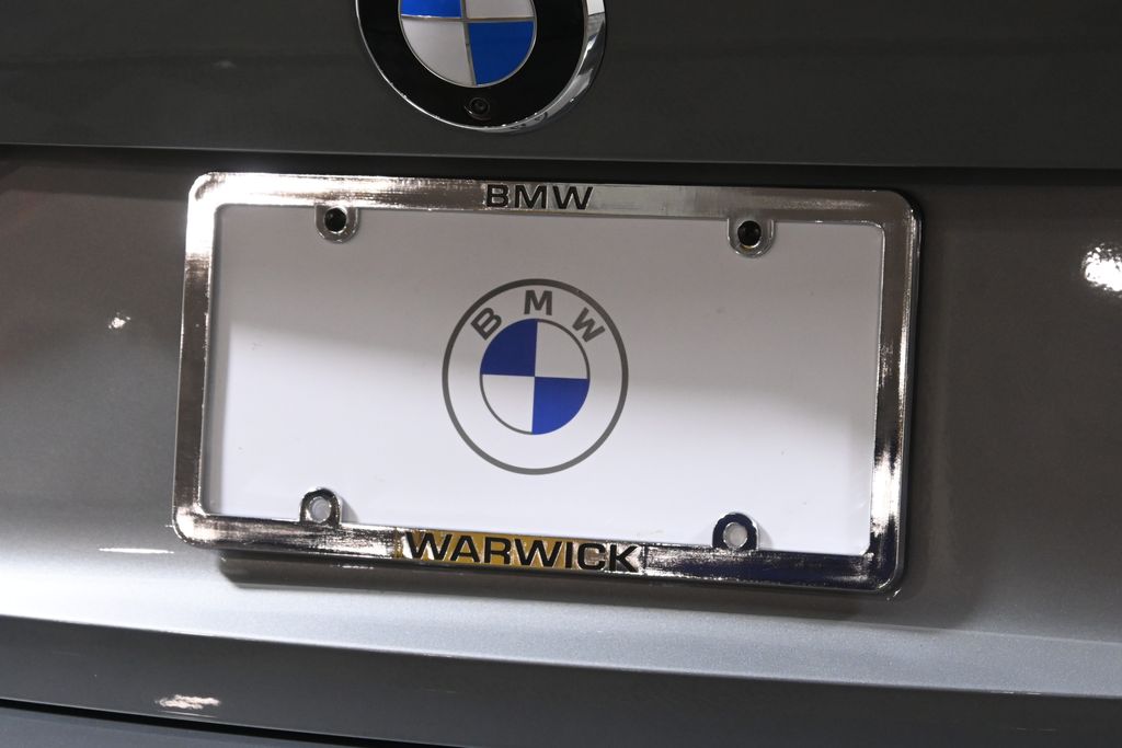 Thumbnail: 2027 BMW 4 Series - 14