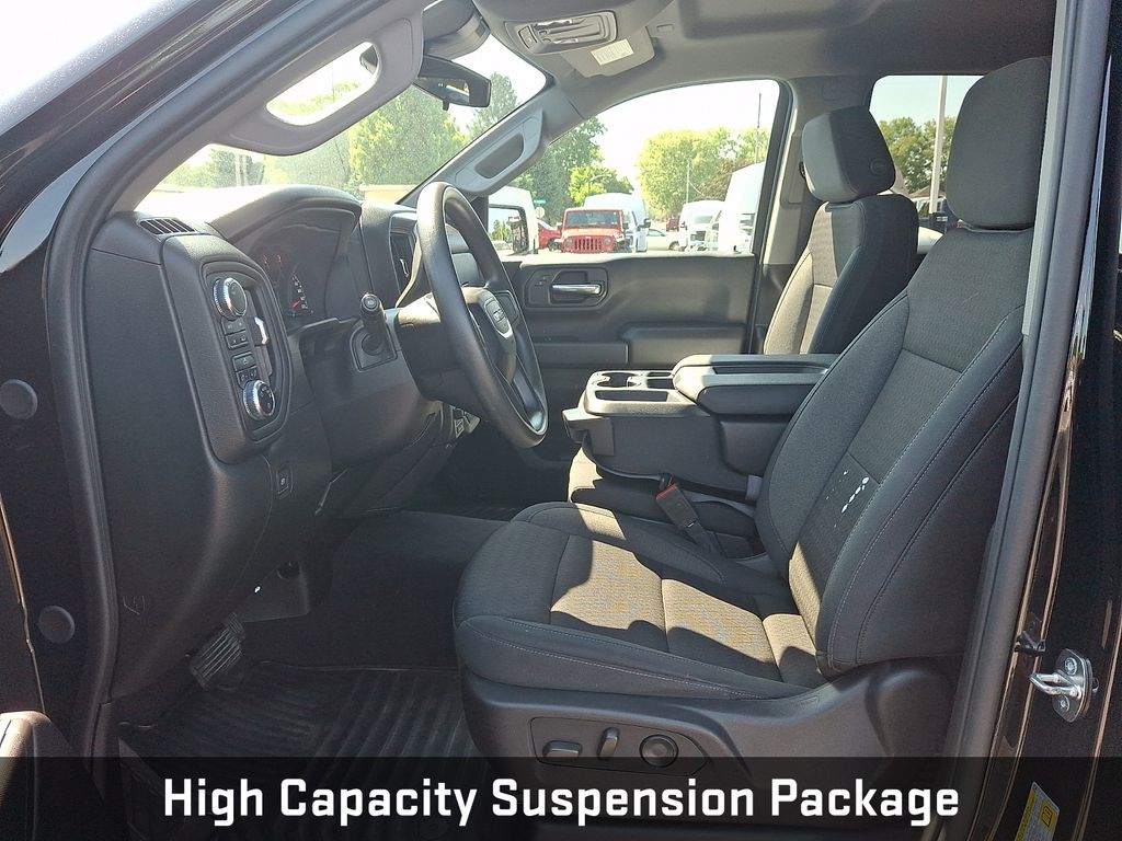 2024 GMC Sierra 1500 Pro Black at South Hills CDJR