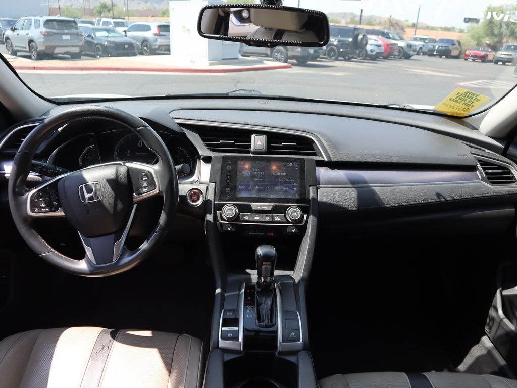 Thumbnail: 2016 Honda Civic - 6