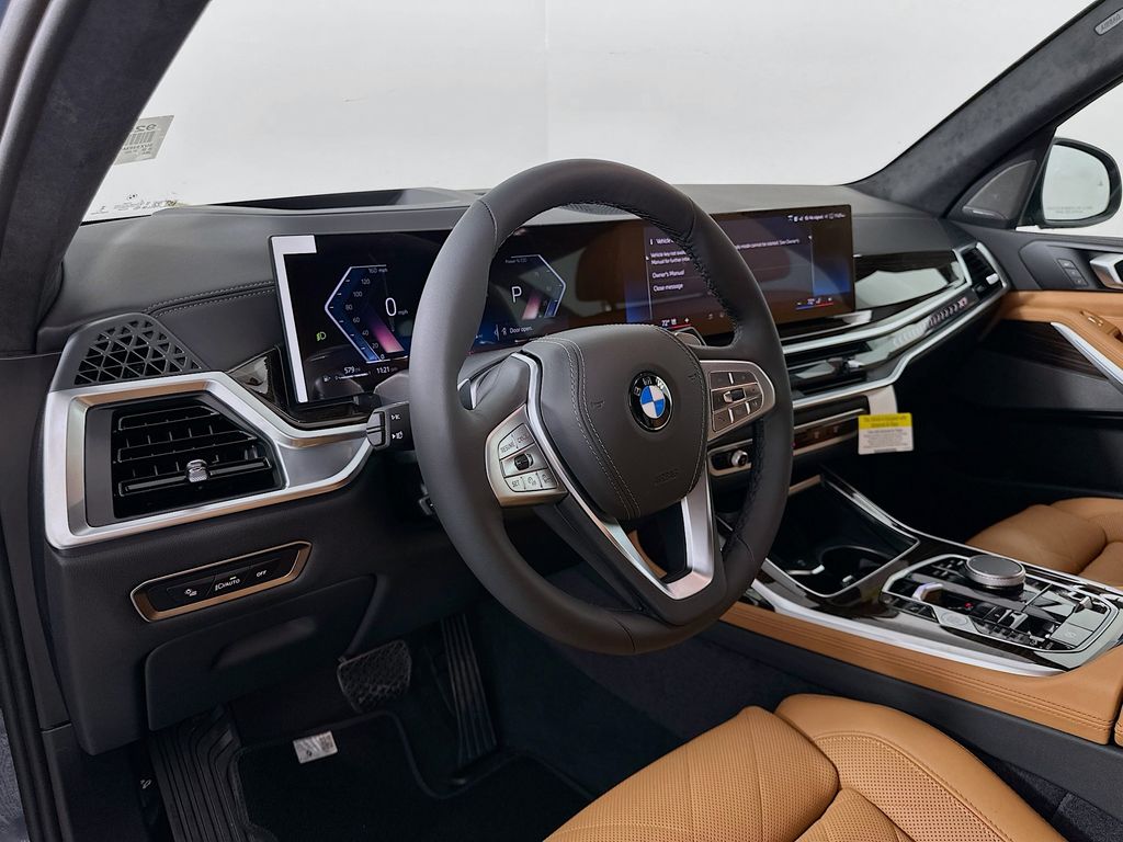 Thumbnail: 2026 BMW X7 - 9