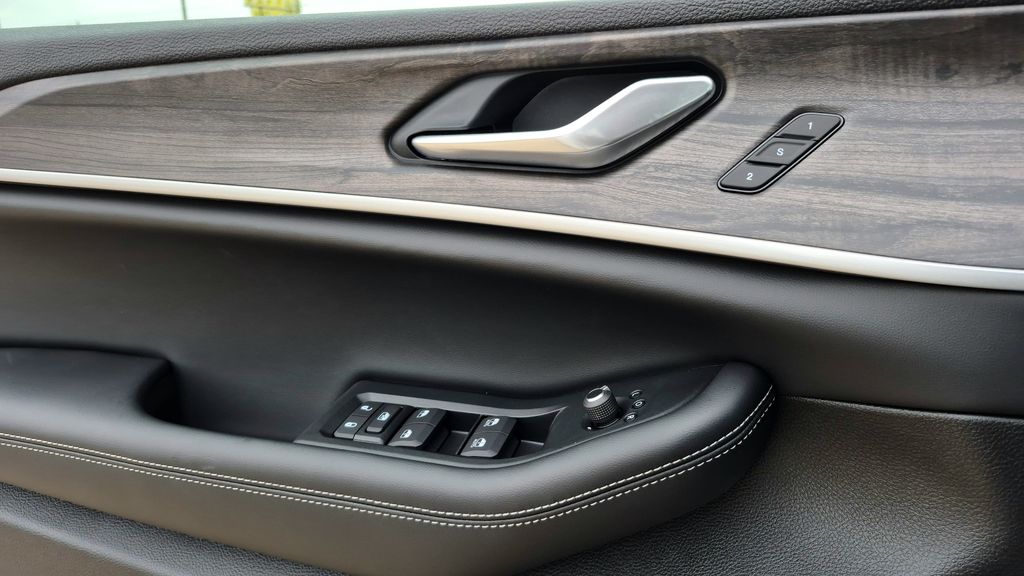 2025 Jeep Grand Cherokee L