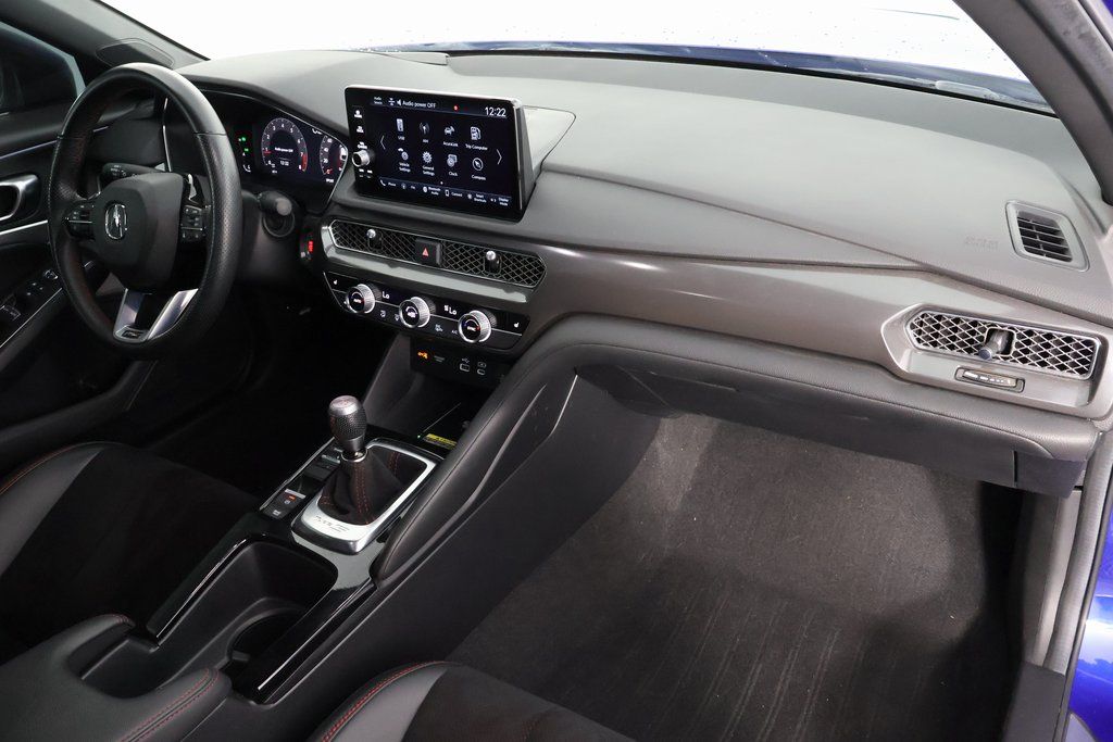 Thumbnail: 2024 Acura Integra - 9