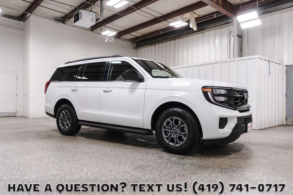 Oxford White 2025 Ford Expedition Active 4WD SUV / Crossover Four-Wheel Drive Automatic