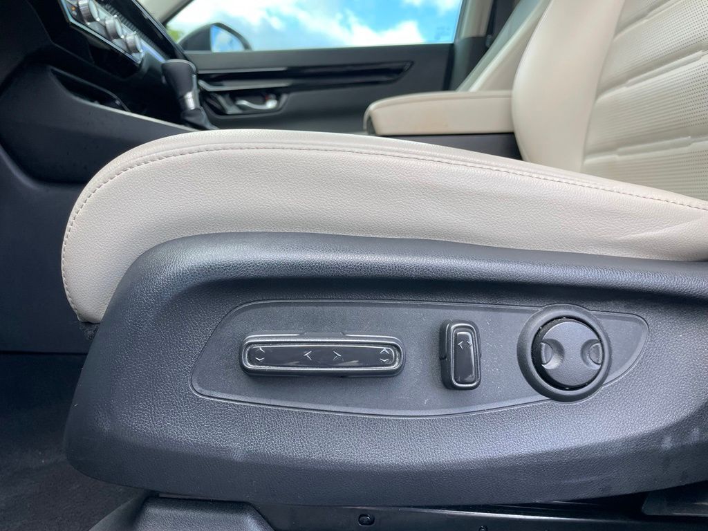 Thumbnail: 2023 Honda CR-V - 25