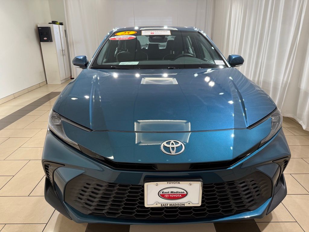 Thumbnail: 2025 Toyota Camry - 8