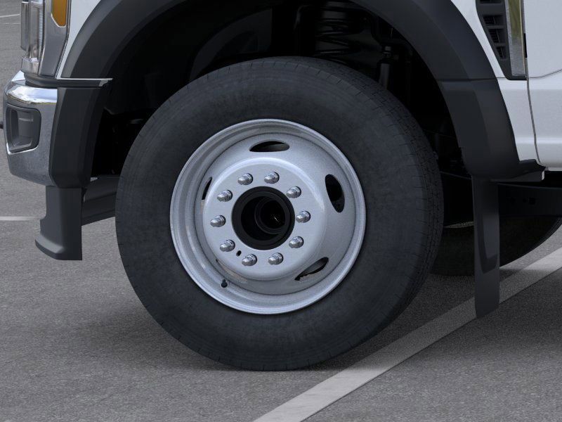 2025 Ford F-600 Chassis XL