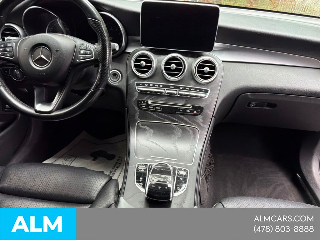 Used 2018  Mercedes-Benz GLC 300 image 8