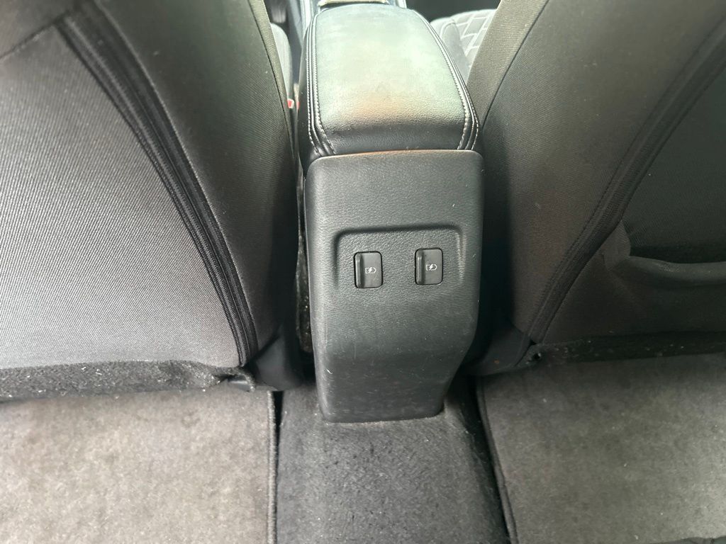 Used 2021 Red Nissan SV image 29