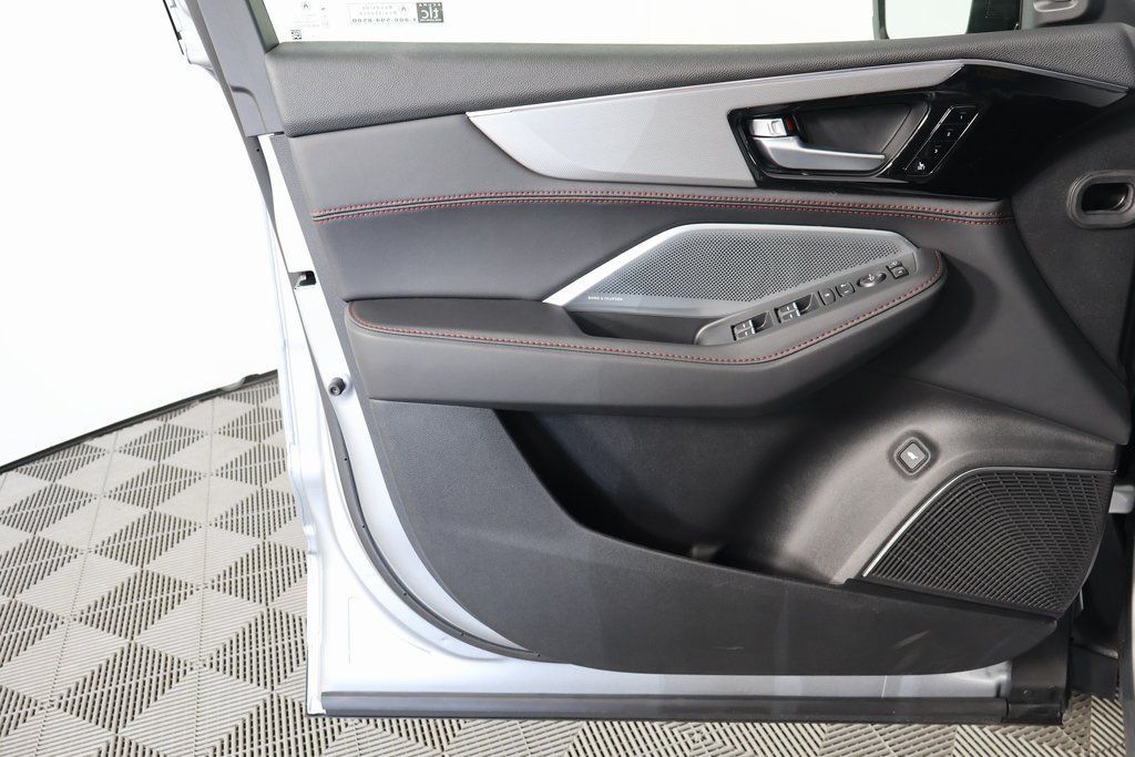 Thumbnail: 2026 Acura MDX - 8