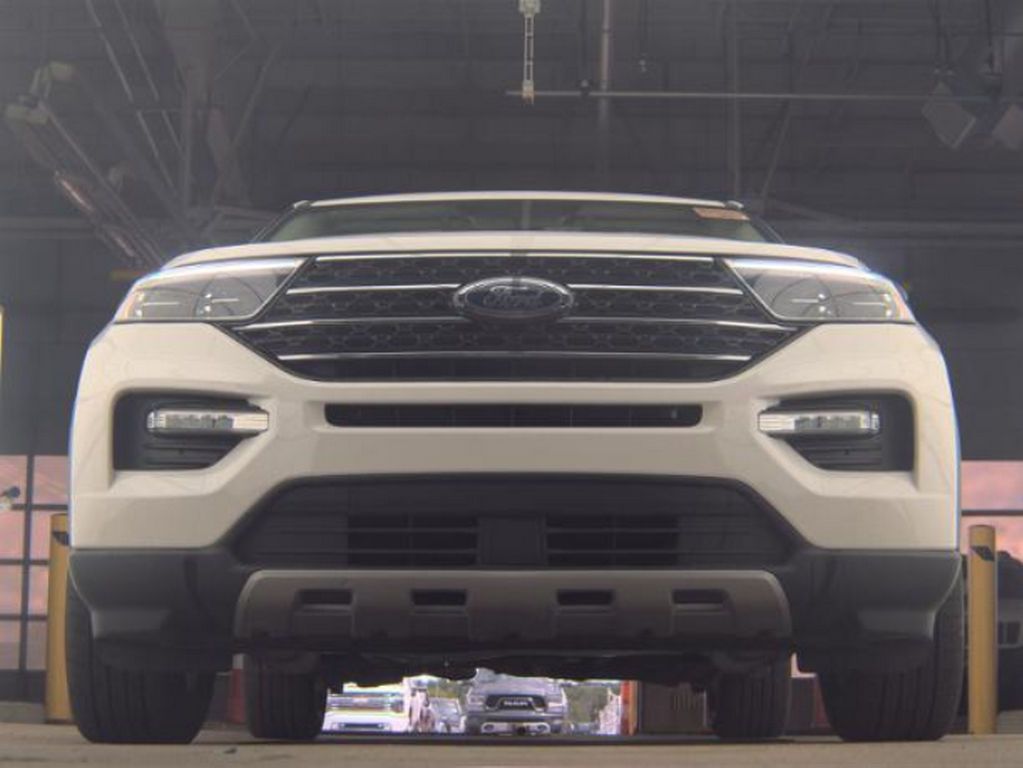 Used 2024 White Ford XLT image 4