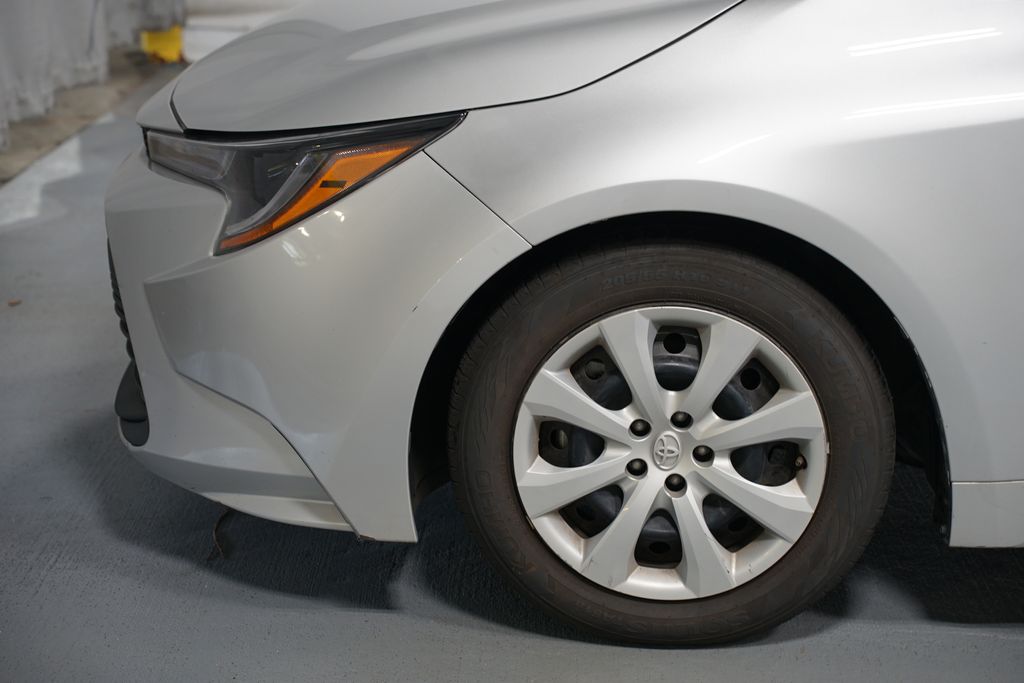Thumbnail: 2024 Toyota Corolla - 5