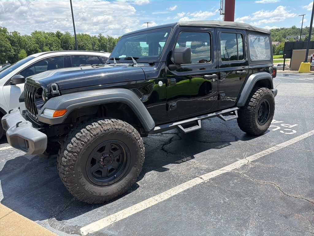 2018 Jeep Wrangler Sport's photo