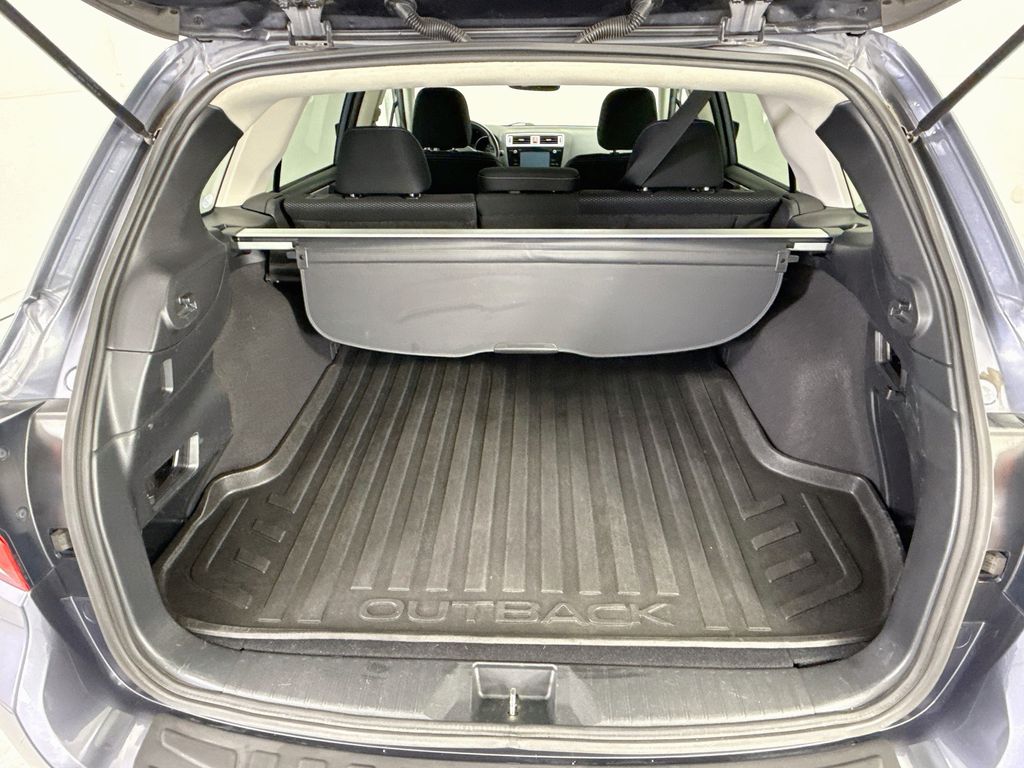 Thumbnail: 2015 Subaru Outback - 26