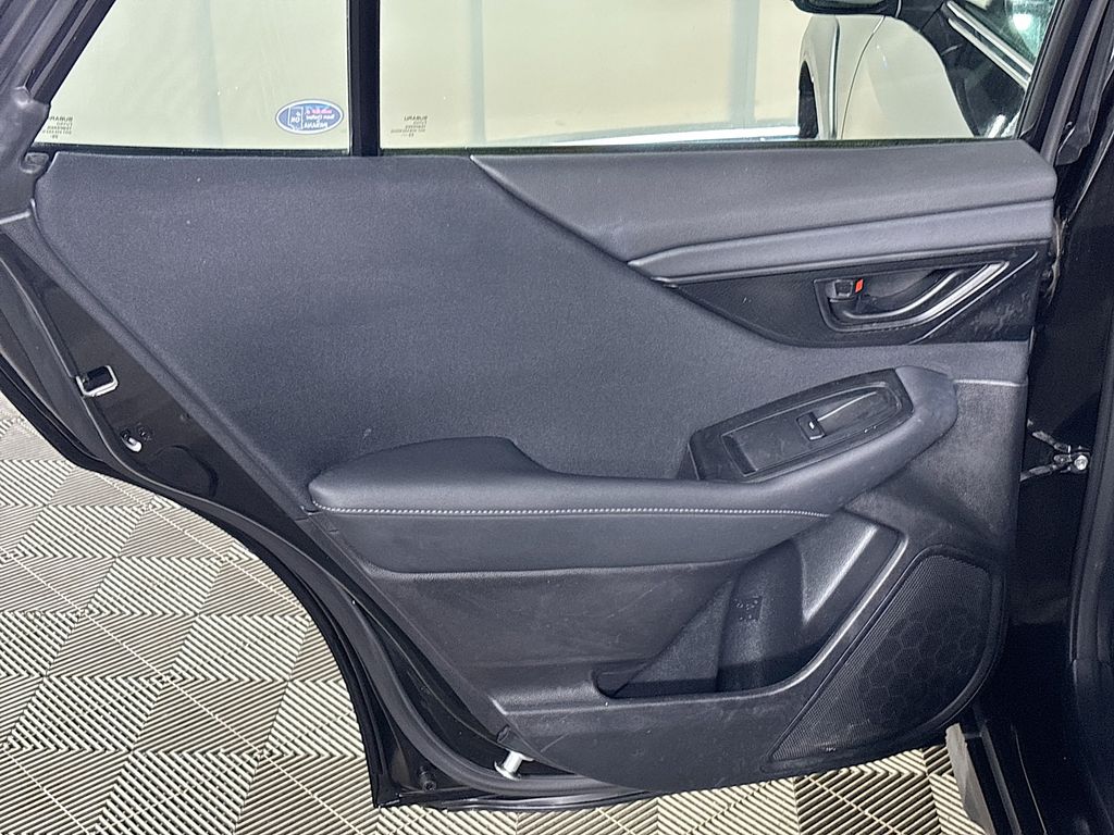 2023 Subaru Outback 2.5i