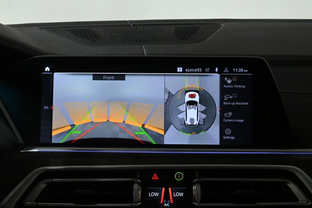 Thumbnail: 2021 BMW X5 - 22