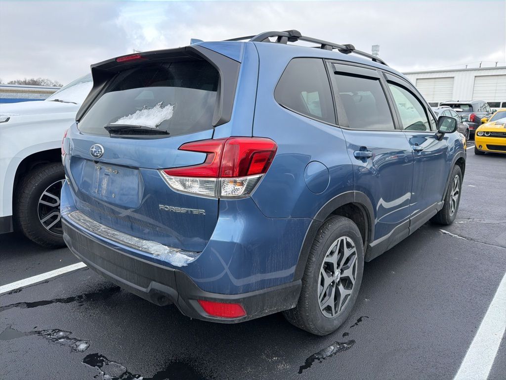 Thumbnail: 2023 Subaru Forester - 3