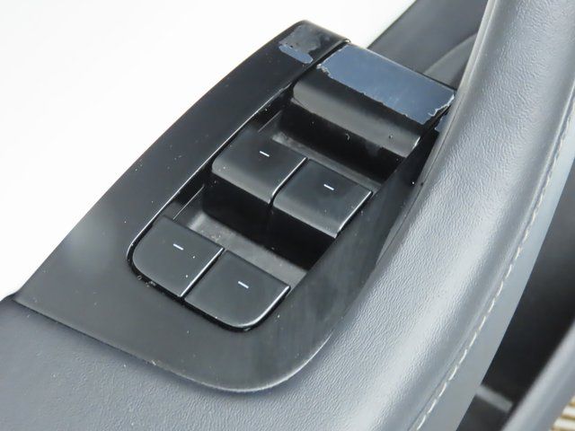 Thumbnail: 2019 Tesla Model 3 - 24