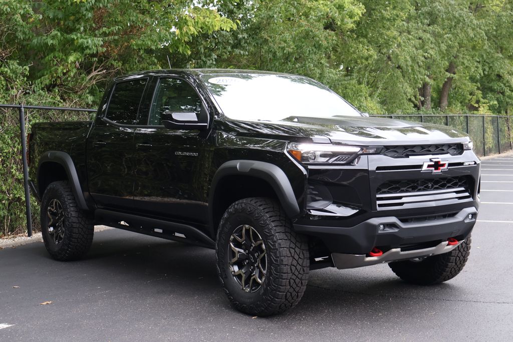 Thumbnail: 2026 Chevrolet Colorado - 12