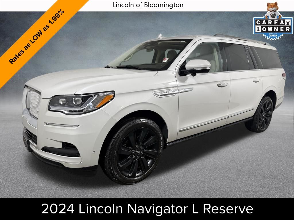 Pearl Metallic 2024 Lincoln Navigator L Reserve 4WD SUV / Crossover Four-Wheel Drive Automatic