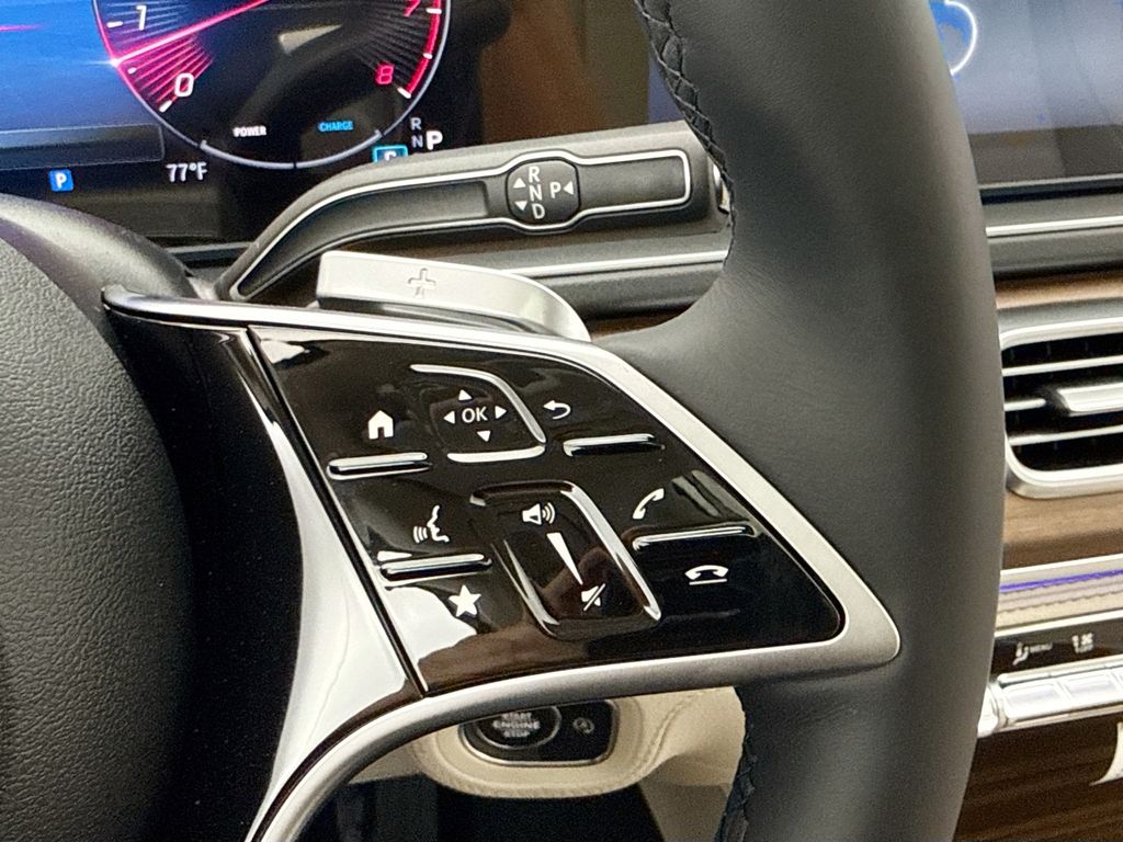 Thumbnail: 2026 Mercedes-Benz GLE - 13