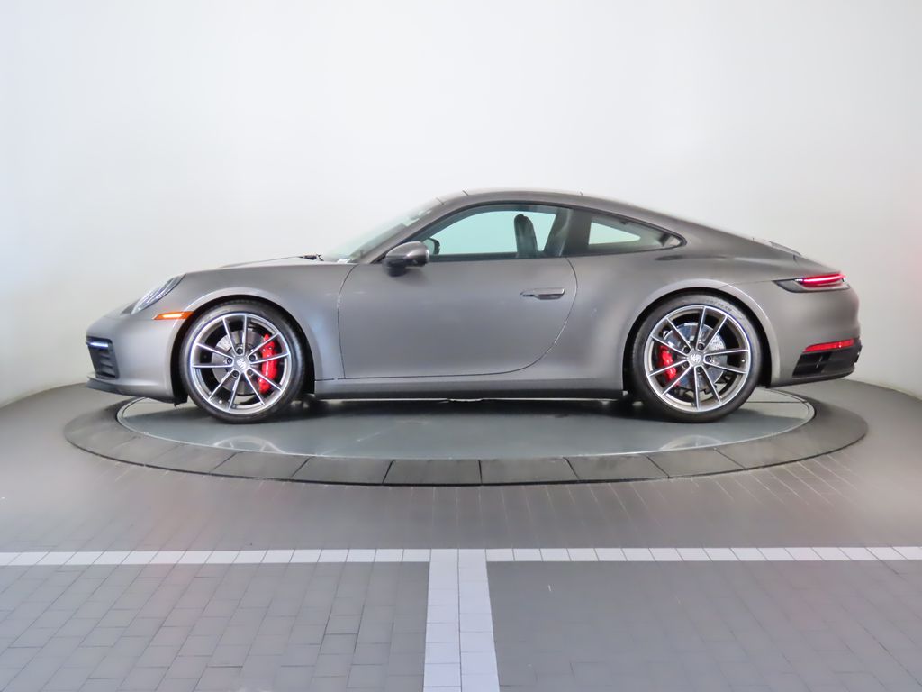 2024 Porsche 911 Carrera S 2