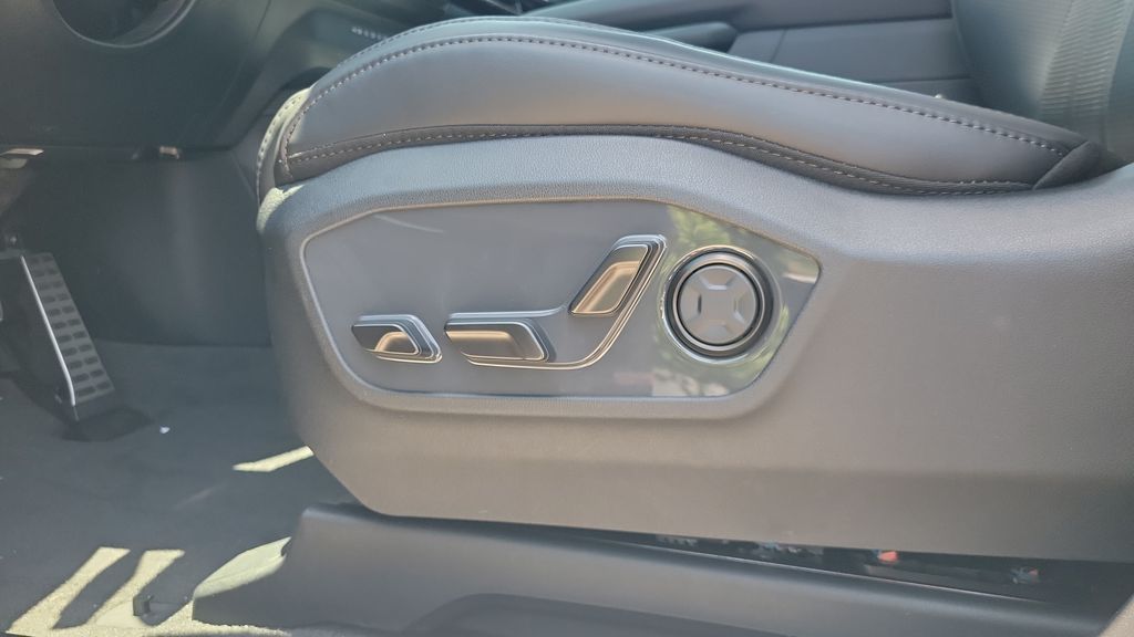 New 2027 Gray Kia X-Pro SX image 17