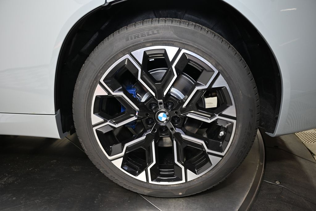 Thumbnail: 2025 BMW X3 - 13