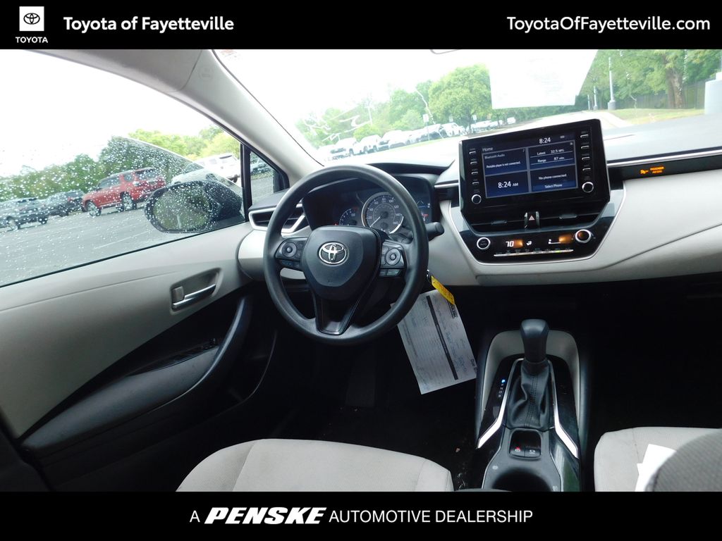 2020 Toyota Corolla LE 3