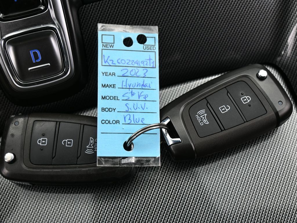 Used 2023 Stormy Blue Hyundai SE image 25