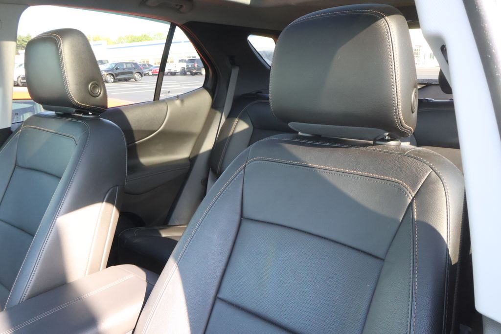 Thumbnail: 2021 Chevrolet Equinox - 11