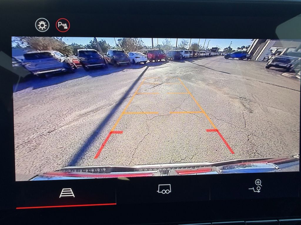 new 2025 GMC Canyon car, priced at $46,760